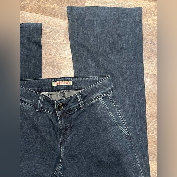 J Brand 70’s Flare Jeans - Seline in Obsidian - Picture 7 of 10